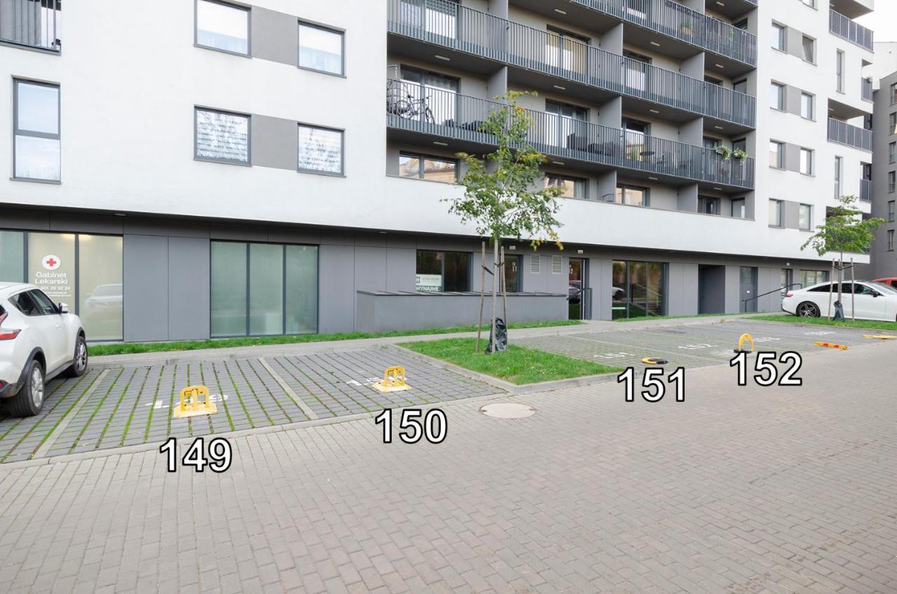 Sky Home- Rose Apartament -Manufaktura, Bezplatny Parking, Klima, Dostep Na Kod Λοτζ Εξωτερικό φωτογραφία
